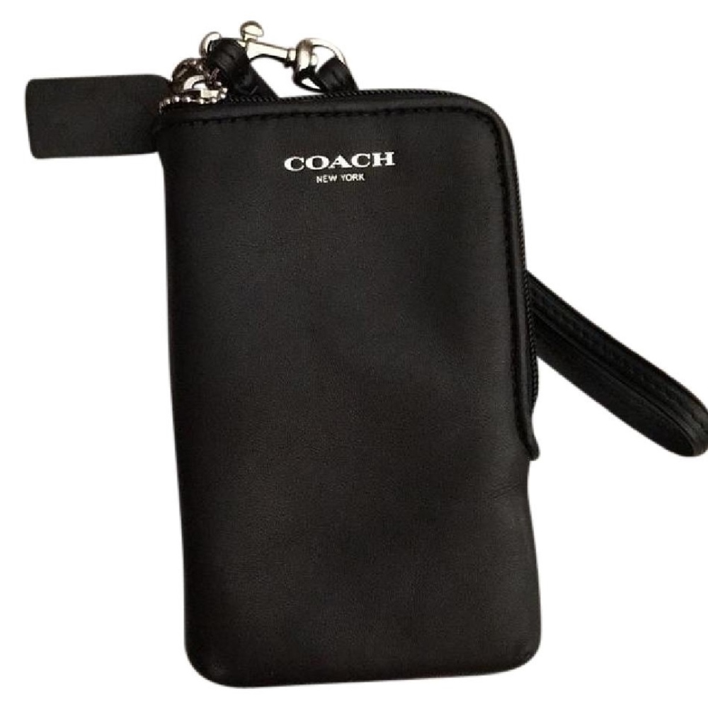 NEVER USED with tags Coach leather wristlet